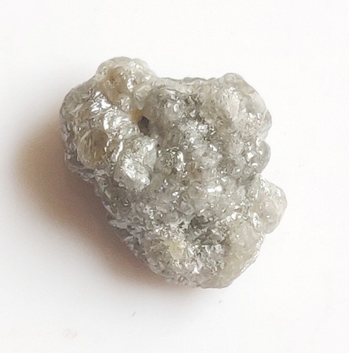 Diamante grezzo sfuso naturale