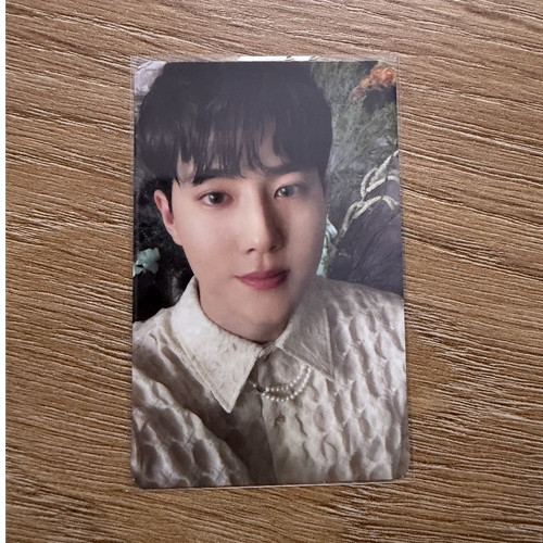 Suho grey suit photocard color - grey,
