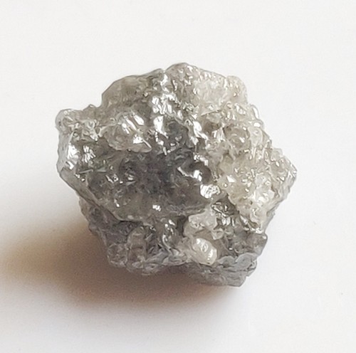 Diamante grezzo sfuso naturale